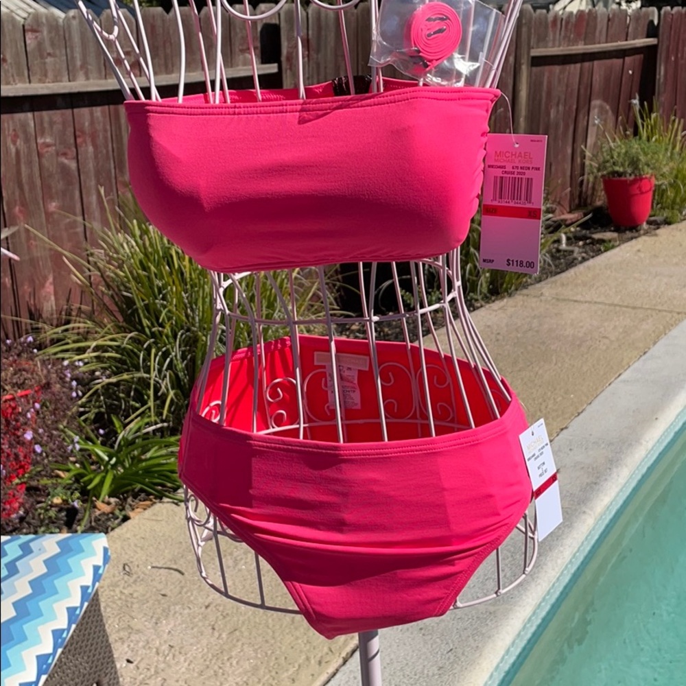 Micheal Kors Neon Pink bikini Collection XS